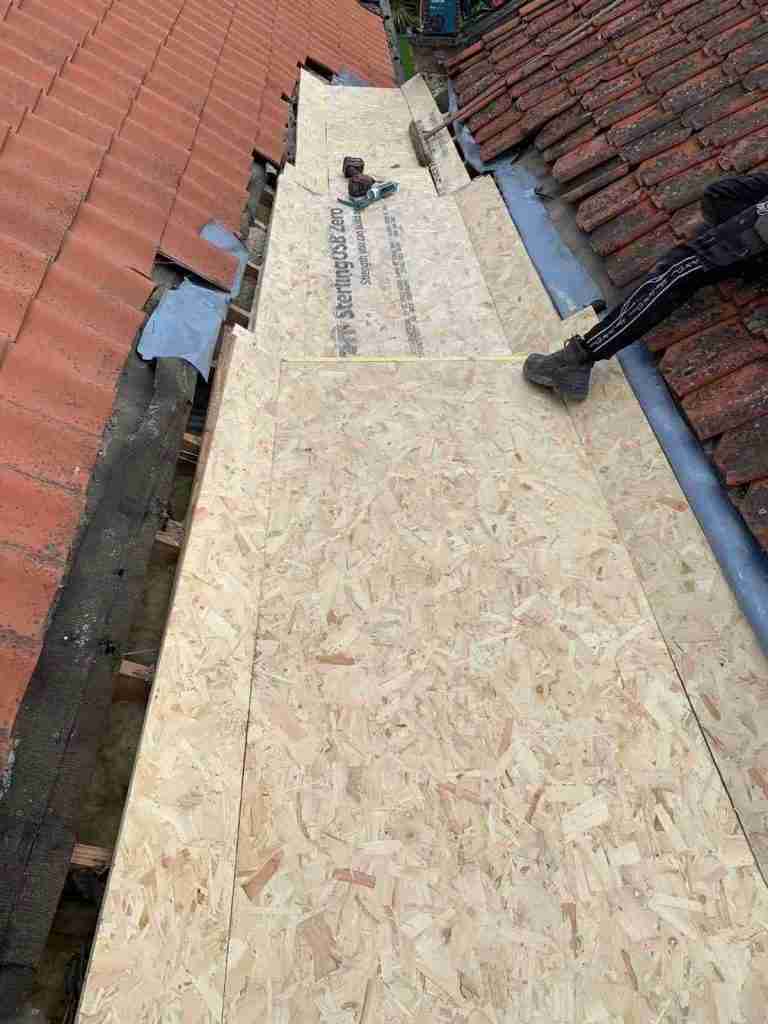 Emergency Roofer